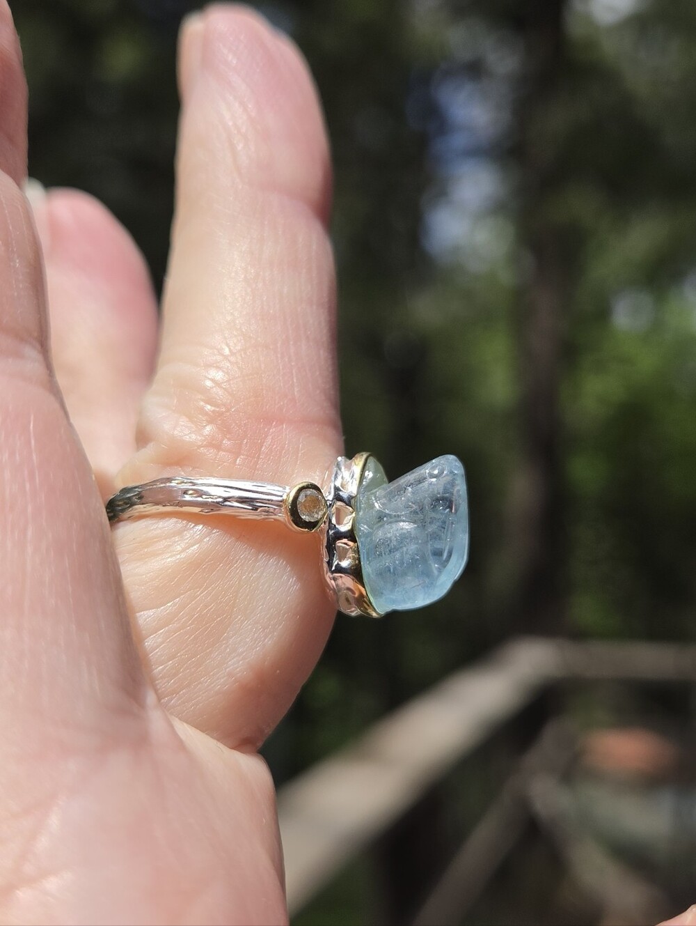 Aquamarine 4k Natural Bunny Carved Topaz Sterling & Gold Ring Sz7.5 - Picture 7 of 11